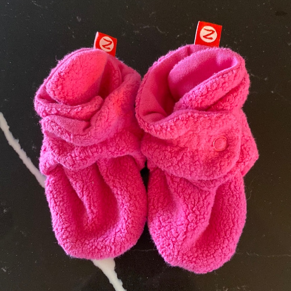 Baby girl booties